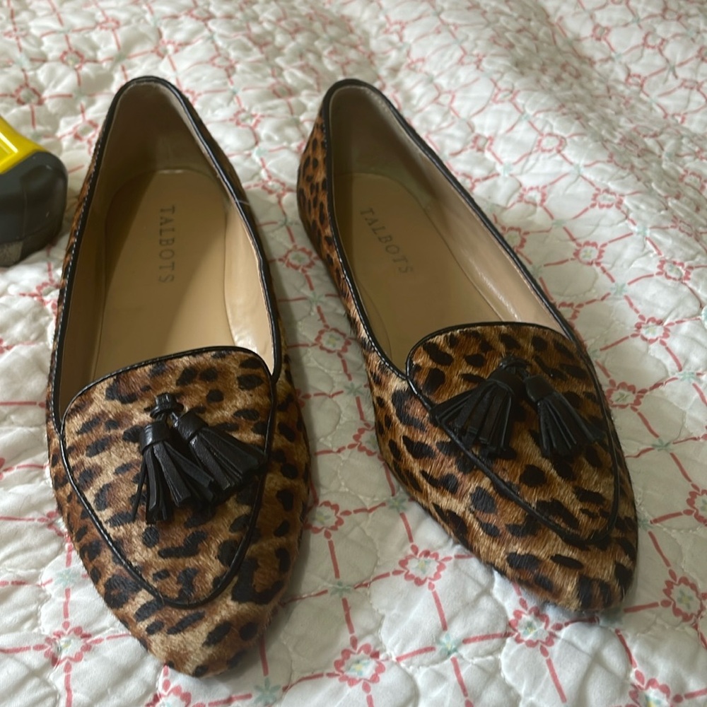 Talbots calf hair, leather leopard print loafers with tassels